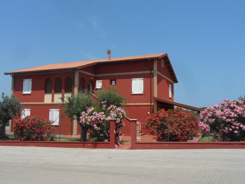 Fattoria Cerreto Hotel มอชาโน ซานตานเจโล ภายนอก รูปภาพ