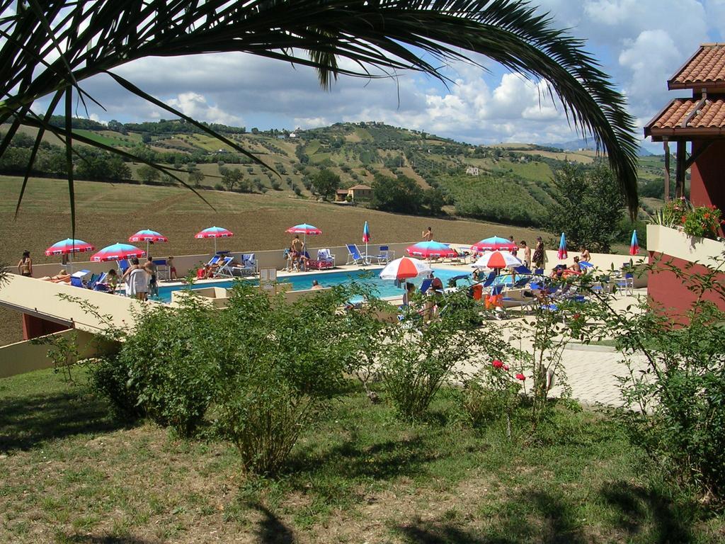 Fattoria Cerreto Hotel มอชาโน ซานตานเจโล ภายนอก รูปภาพ